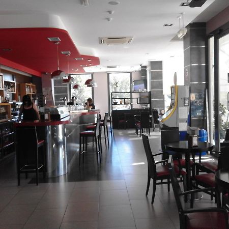 Hostal Restaurante Vial Ourense Bagian luar foto